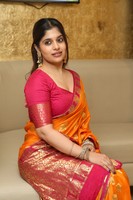 Aishwarya Holakkal Gallery